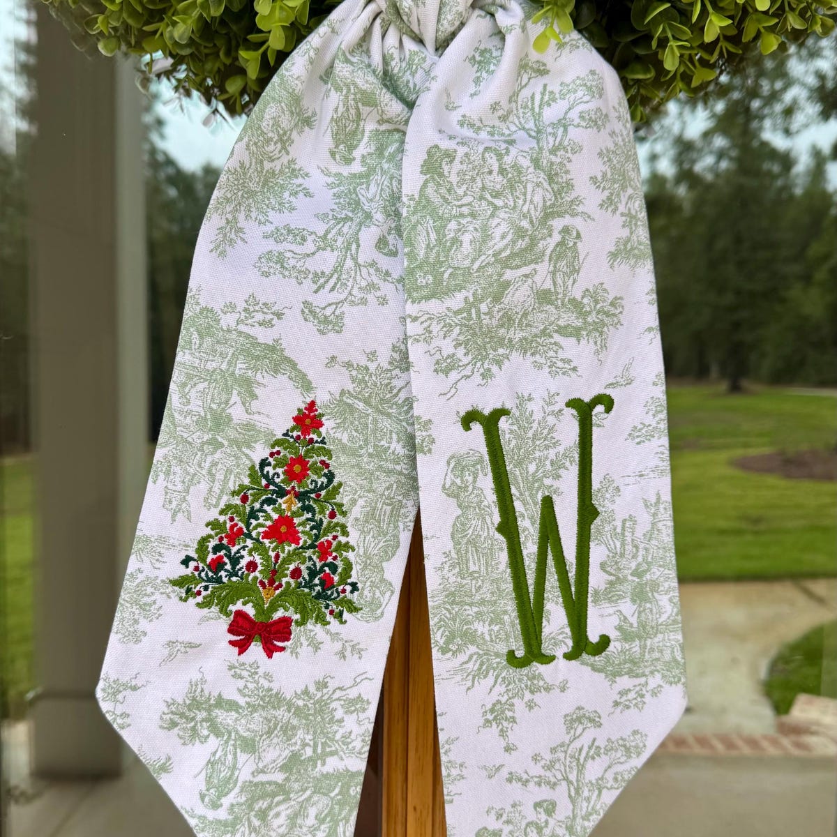 Christmas Tree Wreath Sash. Toile Sash. Personalized Christmas Decor. - Etsy