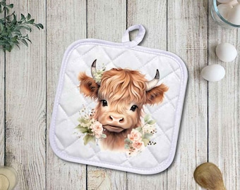 Country Farmhouse Styled Vintage Look Pot Holder | Floral Highland Cow