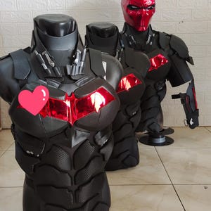 Ręcznie robiony kostium Red Hood Armor: prosta zbroja do cosplayu
