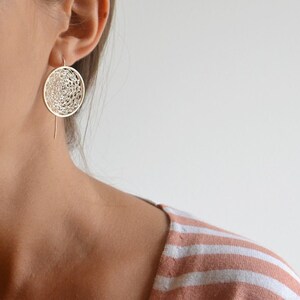 Circles long crochet dangle earrings Sterling silver crochet long earrings Long filigree handmade earrings image 3