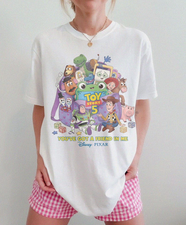Retro LilyPad Toy Story 5 Shirt, Disney Pixar Family Vacation Tee, Woody and Buzz Lightyear Shirt, Disney Matching Family Trip Shirts bild 6