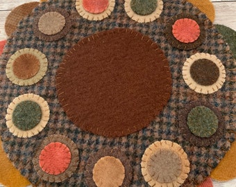 Colorful Primitive Wool Candle Mat * Prim Candle Decor * Candle Mat * Table Mat * Primitive Candle * Country Farmhouse Decor * Round Mat