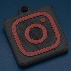 Tap-to-Share NFC Keychain – Smart Digital Contact Tag | Personalized for Influencers, Networking, Events, Small Business, Creators