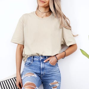 unisex soft cotton t-shirt for men, women, or youth, gildan softstyle blank tee is lightweight, breathable and custom ready, dtg, vinyl, sublimation and embroidery friendly, perfect for brand owners, hobby creators, or everyday minimal style
