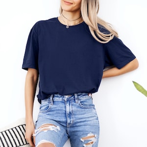 gildan 64000 softstyle comes in a wide range of colors, from neutrals to vibrant heathers, blank unisex fit perfect for custom prints or plain wear, short sleeve cotton tee with smooth surface, tear-away label for brand use, ideal for etsy sellers and print shops