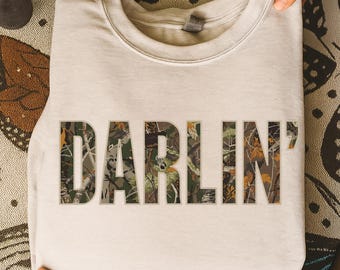 Retro Camo Western PNG, Darlin Retro Camo Country Distressed Cowboy Zitat, Tarnungssublimationsdesign, Western Konzert PNG, Südlicher Png