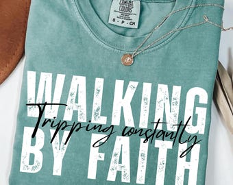 Wandelen door geloof, wandelen door geloof, voortdurend struikelen christelijk shirt, grappig christelijk, uniseks minimaal christelijk, Jezus-shirt png