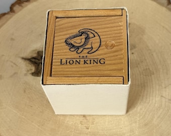 Disney The Lion King Simba Limited Edition Pedre Watch with Wooden Box with COA
