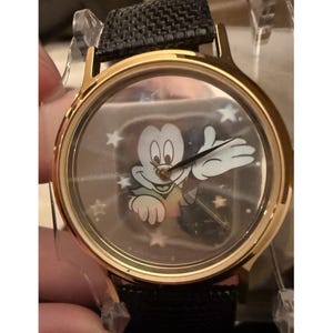 Disney Gold and Black 3-D Hologram Watch Disney Collectible 3-D Hologram Fantasma Mickey Mouse Quartz  main image 4