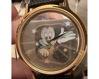 Lorus Mickey Mouse 3D Holographic Watch Faux Leather Band Disney Watch 90s NIB