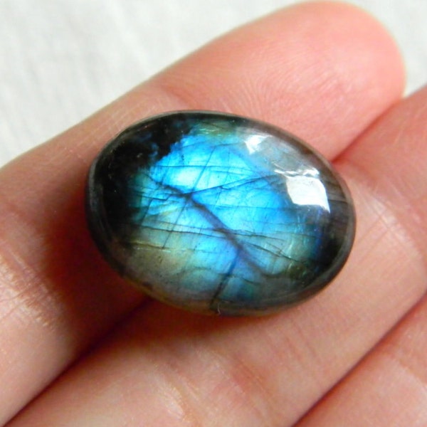 Focal AA Blue and Green Flash Labradorite smooth oval cabochon undrilled full of blue flashes 22mm x 16.5mm