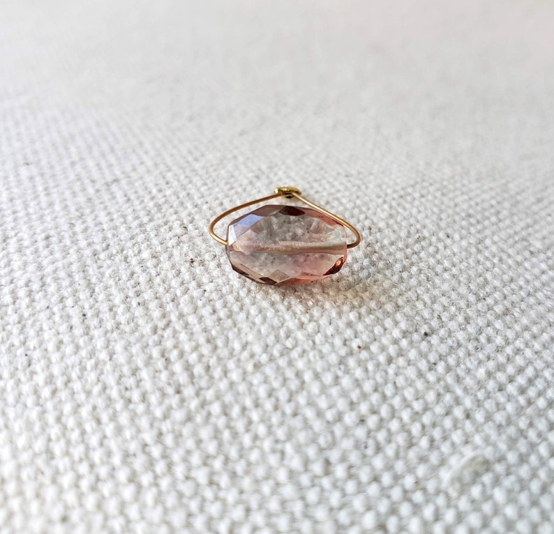 OOAK Stunning AAA bicolor Gray Red schiller Oregon Sunstone faceted oval nugget bead 10mm x 6.5mm