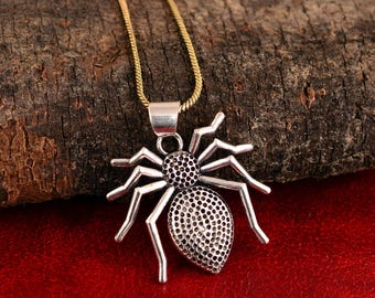 ゴールドスパイダーネックレス：ゴシックブラックウィドウペンダント