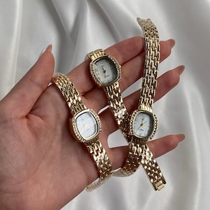 Vintage Style Rhinestone Gold Women’s Watch, Rectangular Watches, Classic Retro Quartz Wristwatch