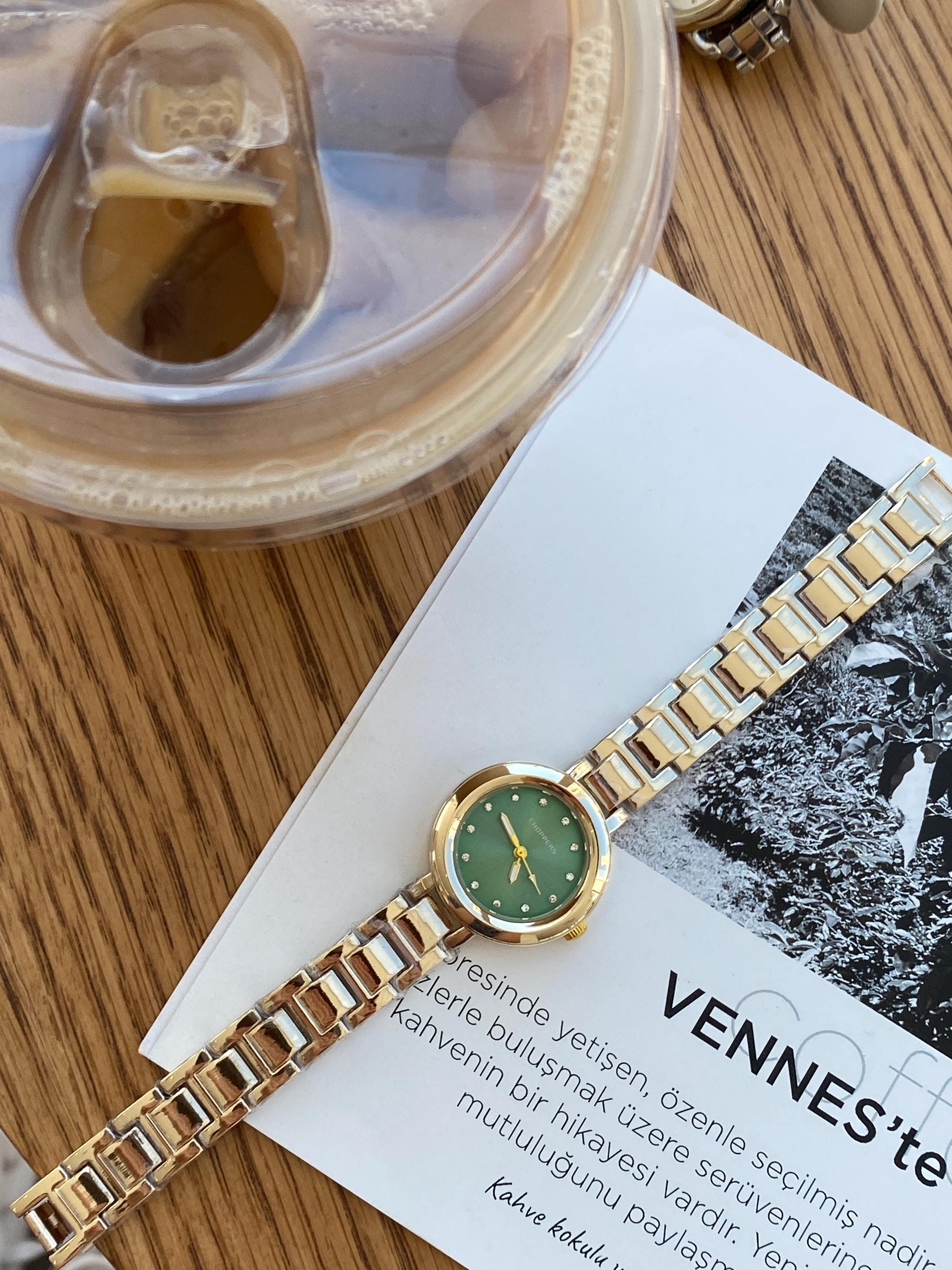 Women\'s Green Analog Classic Golden Stainless Steel Crystals Quartz Wrist Watch Ophelia Mini Emerald Gold main image 4