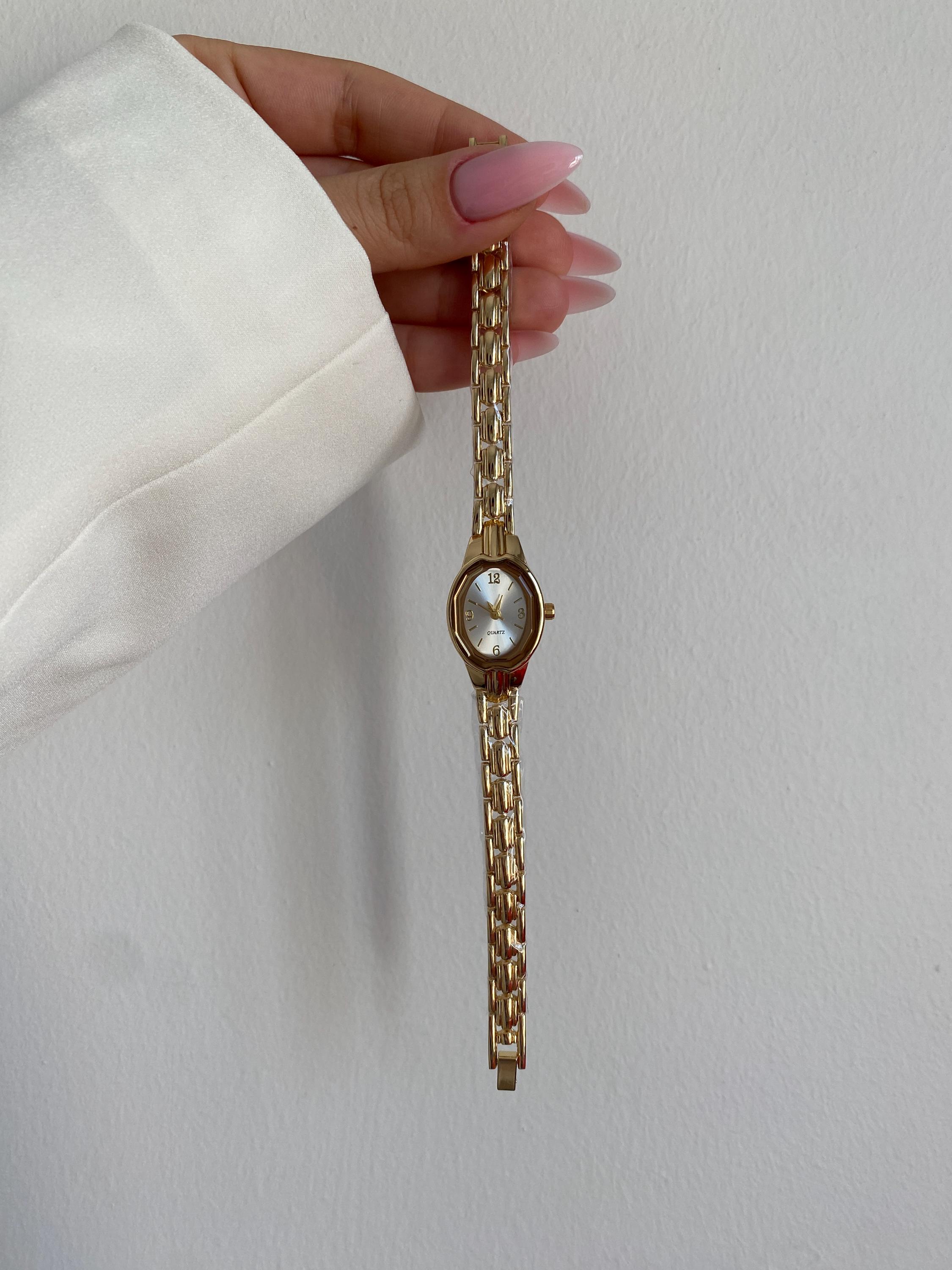 Montre Seiko Pour Femme - Cadran Blanc Ovolet Avec Diamants - État Occasion