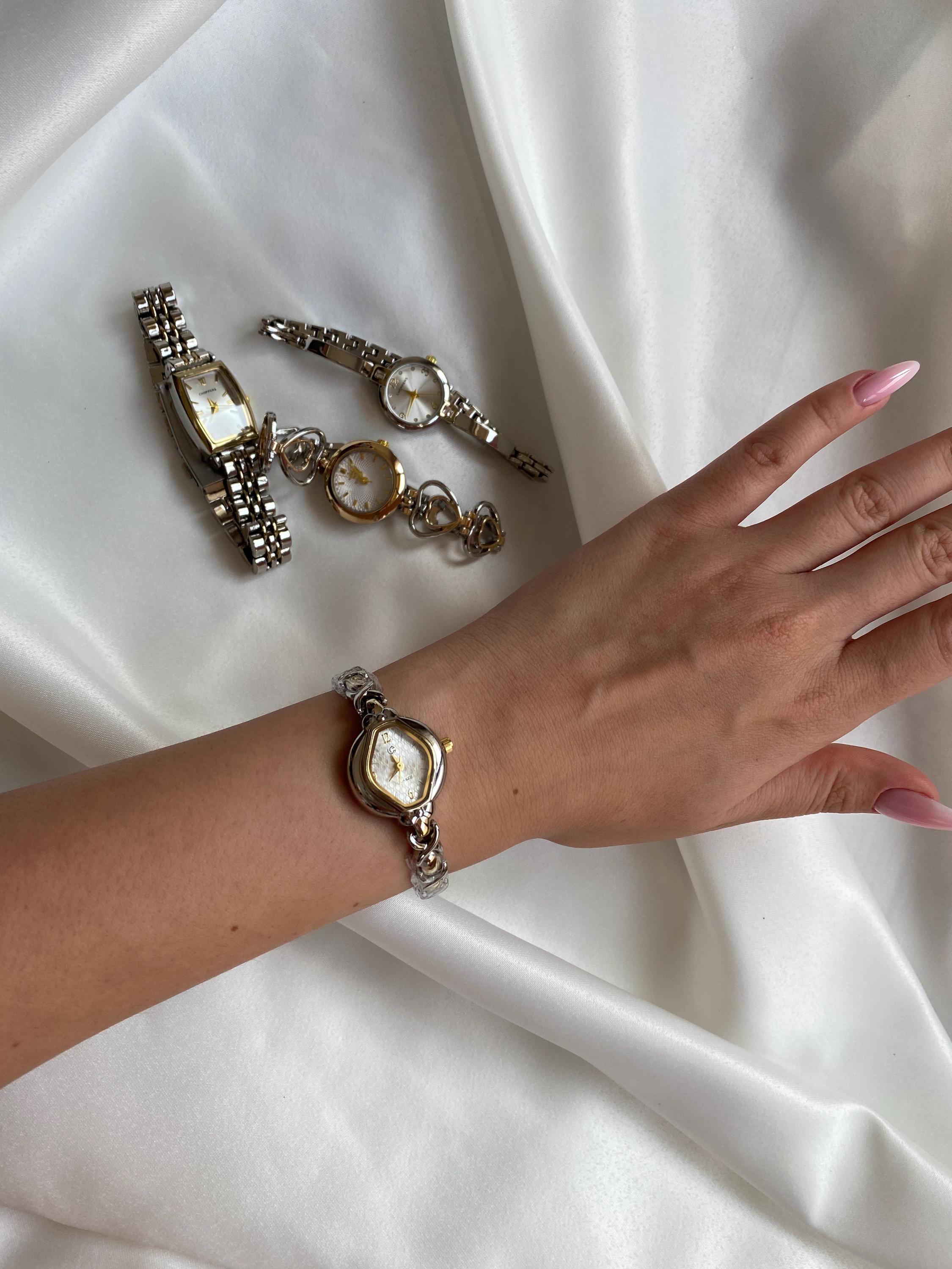 Vintage 14KT GOLD Silver-Tone Women\'s Bracelet Watch - Silver ?️?️ Circa 1970 main image 4