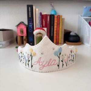 Personalized Embroidered Birthday Crown | Floral felt crown for girls image 2