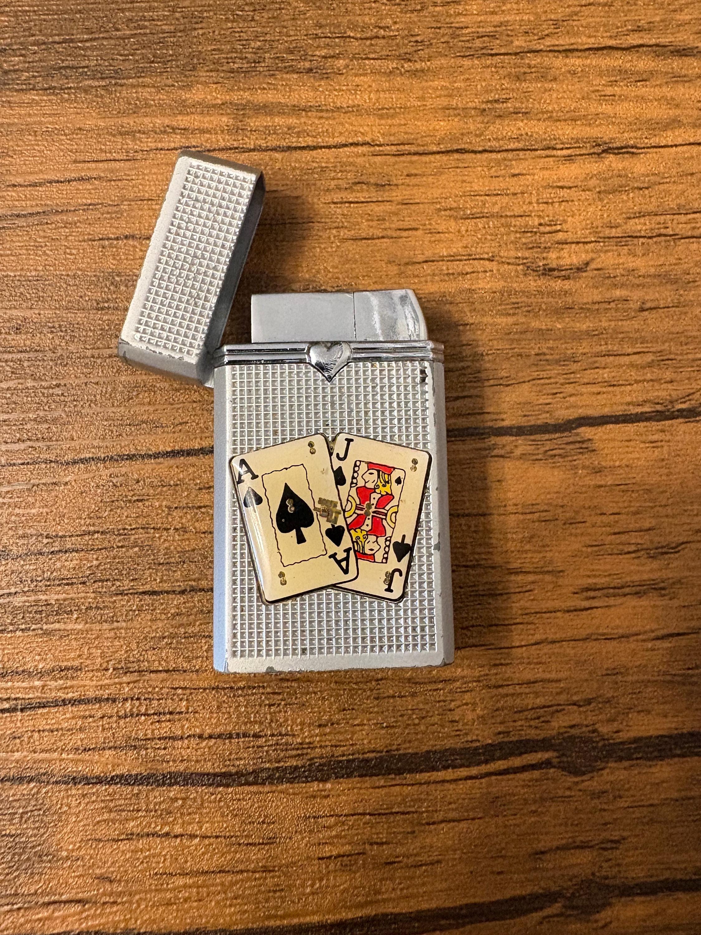 トランプ WPT Zippo LIGHTER PLAYING CARDS set World Poker Tour Zippo Lighter and Card Set Personalised | County