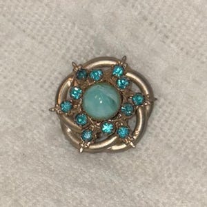 Vintage Peking Glass Brooch