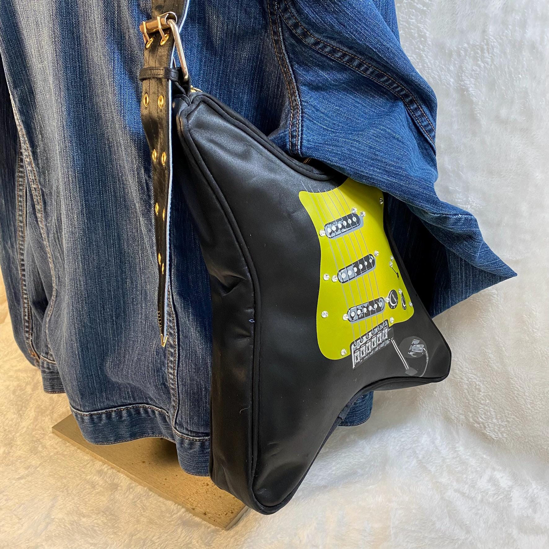 Vintage Y2K Parcel Guitar Purse – Extremely Rare Rock N Roll PVC 
