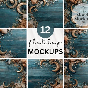 Puede incluir: Doce maquetas de diseño plano con temática celestial. Las imágenes presentan medias lunas doradas, estrellas y cristales dispuestos sobre un fondo de madera verde azulado. El texto "12 flat lay MOCKUPS" es visible.