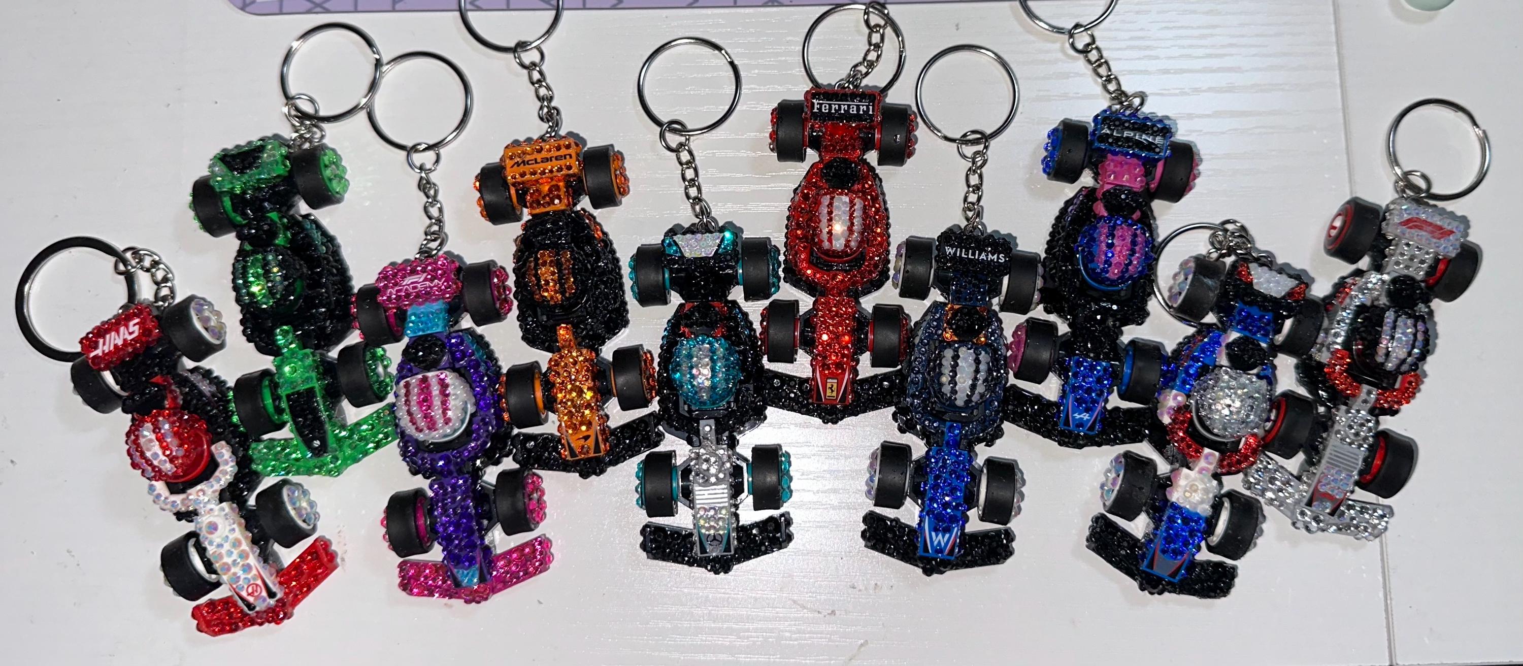 F1ドライバー フィギュア付き　キーホルダー 12個セット F1ドライバー フィギュア付き キーホルダー 12個セット Yahoo