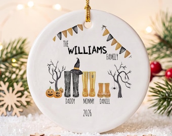 Adorno navideño familiar personalizado de Halloween, corazón de cerámica con nombre familiar personalizado, regalo navideño de calabaza espeluznante para 2026.
