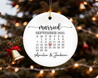 Adorno de boda, Regalo de boda, Calendario de corazones, Regalo de aniversario, Nuestra primera Navidad, Regalo para recién casados