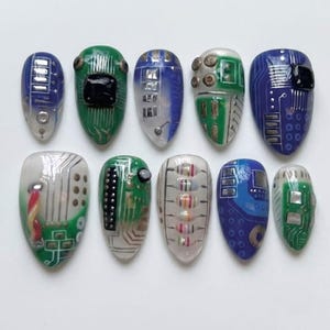 Cyberpunk Circuit Press On Nails, 3D Tech Inspired Nail Set, Handmade Futuristic Hardware Nails, Whimsical Computer Chip Nail Art