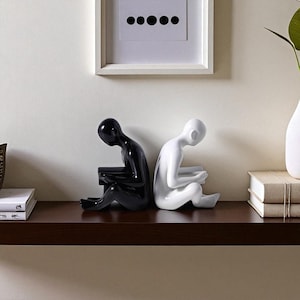 Modern Bookend Figurines – Resin Sculptures for Books, Shelf, Desk, or Home Decor – Creative Decorative Gift for Art Lovers