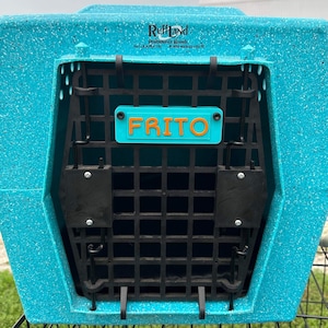 Étiquette de caisse Ruffland personnalisée : plaque signalétique imprimée en 3D pour niche pour chien