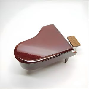 Handmade Miniature Brown Grand Piano: Wooden Musical Instrument Display