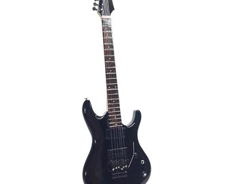 Réplica en miniatura de la guitarra Ibanez de Joe Satriani: Exhibición de madera hecha a mano