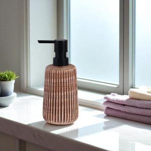 Keramik Seifenspender | Mundgeblasene Handbemalte Flasche | Bronze-Pumpe | Wiederverwendbare Badezimmer Lotion Glas | Spülbecken Dekor