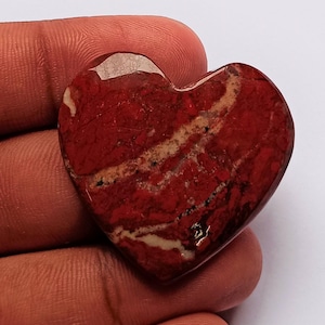 Red Jasper Heart Cabochon: 62.40 Carat Natural Gemstone