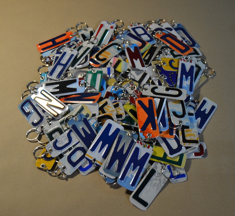 License plate keychain-keychain-keychains Initials-key ring, FREE SHIPPING image 2