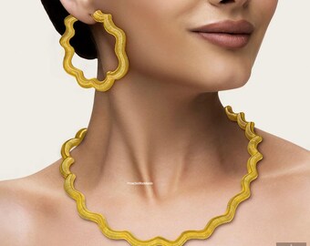 Collar llamativo de latón ondulado en tono dorado: Gargantilla texturizada hecha a mano