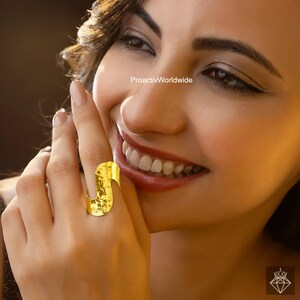 Gehämmerter Messing Statement Ring: Einstellbar Gold-Ton, Handgemacht