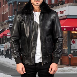 Men&#39;s Black Leather Bomber Jacket: Sheepskin Aviator with Faux Fur Collar