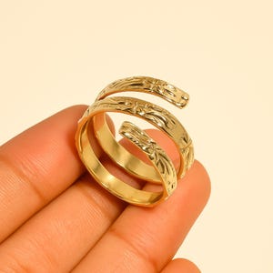 Gold Plated Floral Wrap Ring: Adjustable Boho Vintage Jewelry