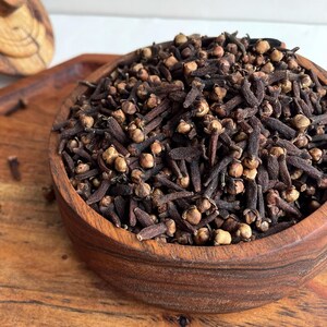 Whole Cloves | Dried Clove Buds | Fresh & Aromatic Spice | Kitchen Essential