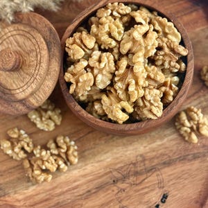 Raw Walnuts | Premium Natural Akhrot Kernels for Healthy Snacking, Baking