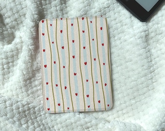 Wavy Stripes and Hearts Kobo Clara Case Kobo Libra Colour Case Kindle Paperwhite Case Magnetic Detachable Clear Back E-Reader Case Cover