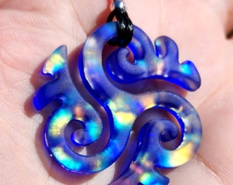 Lg  carved dichroic glass sandblasted tri spiral design rainbow galaxy on blue