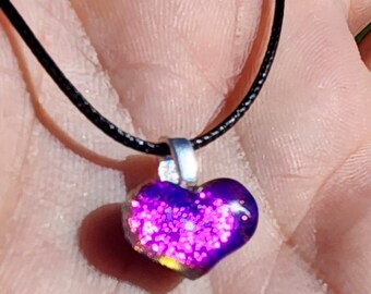 Tiny dichroic glass heart pendant. Pinkiel purple