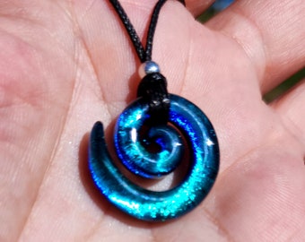 Small carved dichroic glass spiral aqua greenie blue pendant