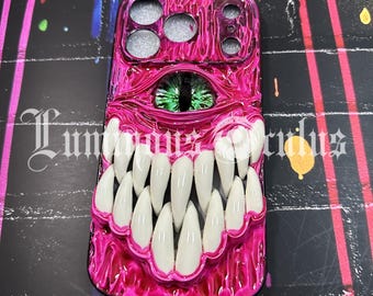 Horror Glowing Eyeball & Monster Tooth Phone Case, Spooky Resin Art, Custom Galaxy Z Flip