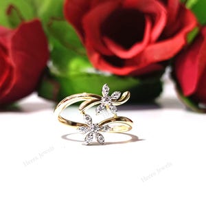 Floral Lab Diamond Ring (0.89ct Total) • Solid 18K Gold • 2.20gm • Bloom-Inspired Design • Elegant Everyday Ring • Handmade Gift for Her