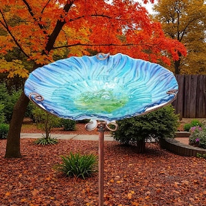 Thermal Fused Glass Bird Bath – Ground Insert Shepherd’s Hook Feeder for Garden, Patio & Outdoor Decoration